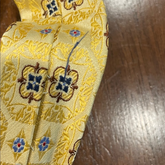 Jos A Bank tie 100% silk signature collection - Picture 9 of 9